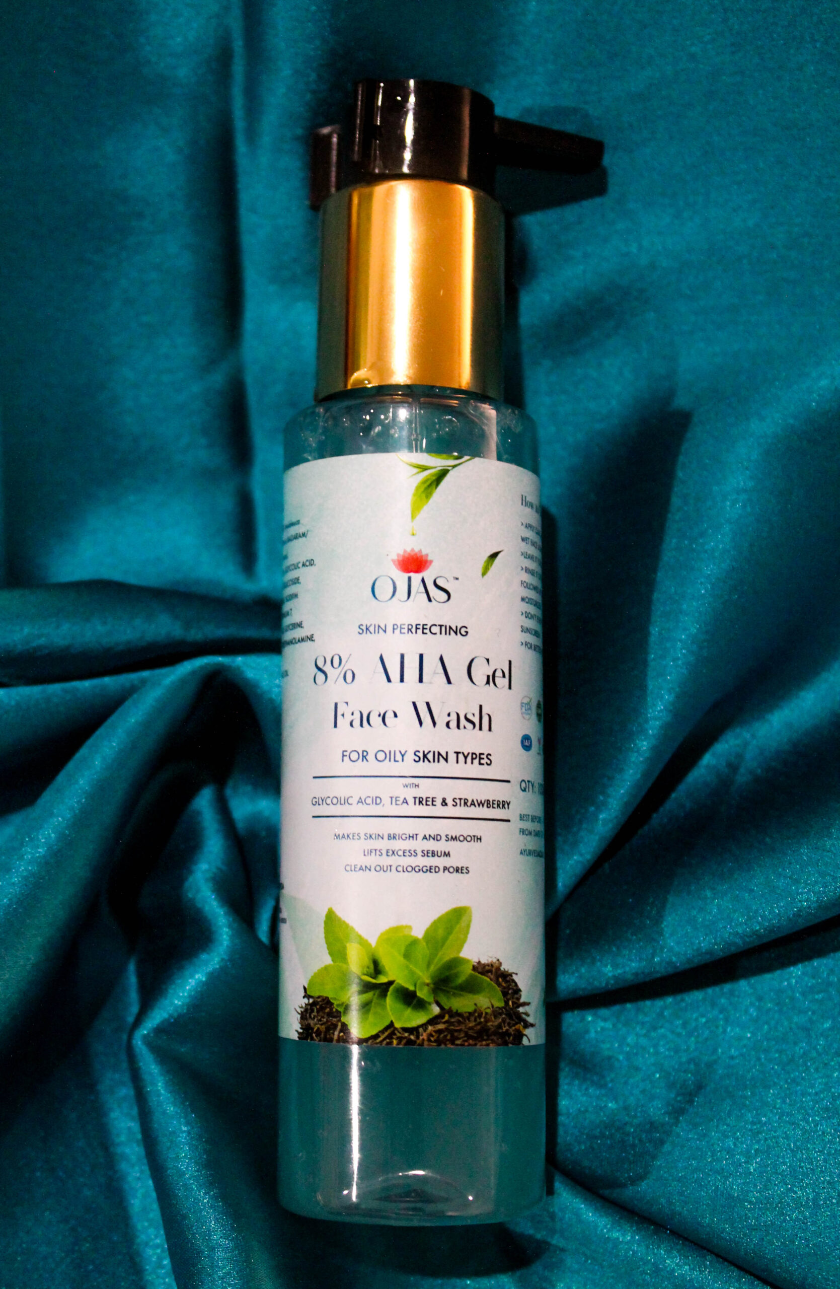 Ojas 8% AHA Gel Face Wash For Oily Skin types (100ml)