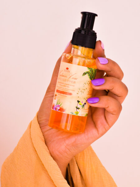 Ojas Kashmiri Kesar Face Cleanser (250 ML)