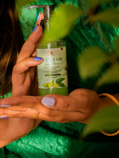 Ojas Neem Basic Face Cleanser (250 ML)