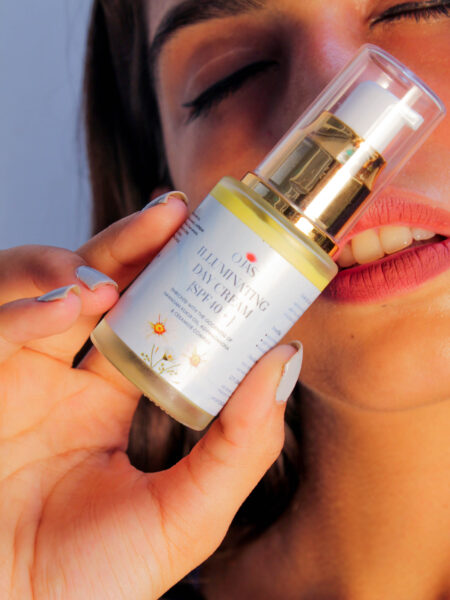 Illuminating Day Cream with spf 40+ (30 Gms)